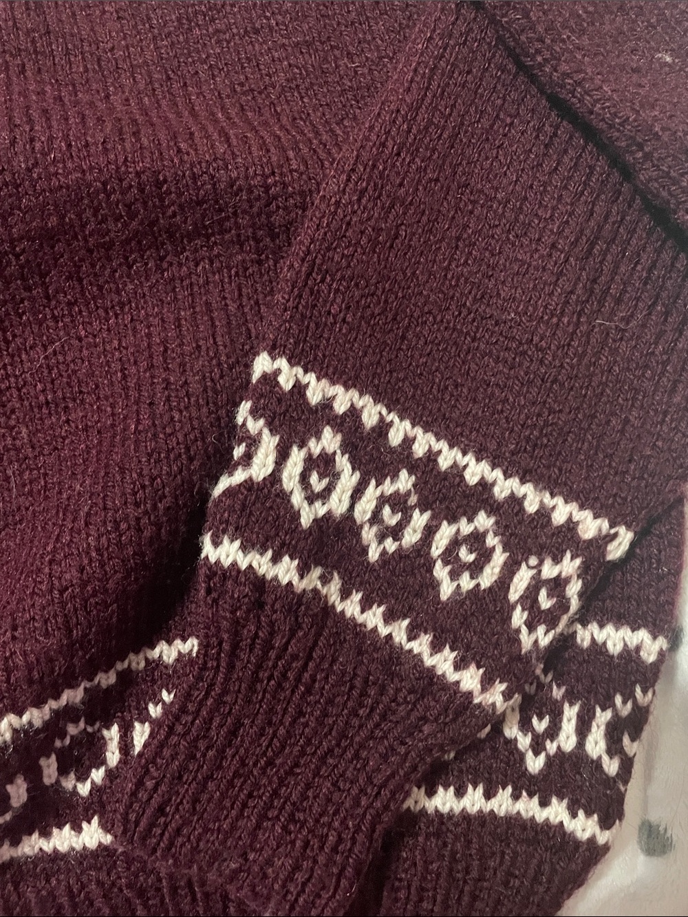 Handknit Women's Maroon Sweater - Picture 3 of 3